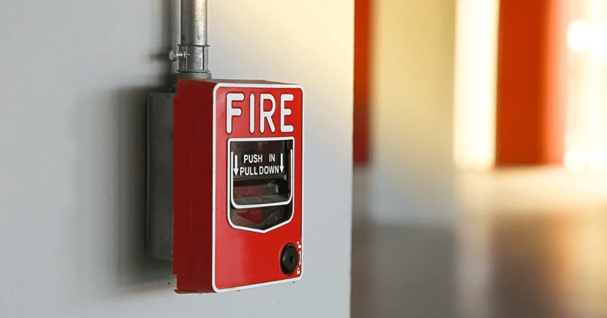 quais tipos de alarme de incêndio existem